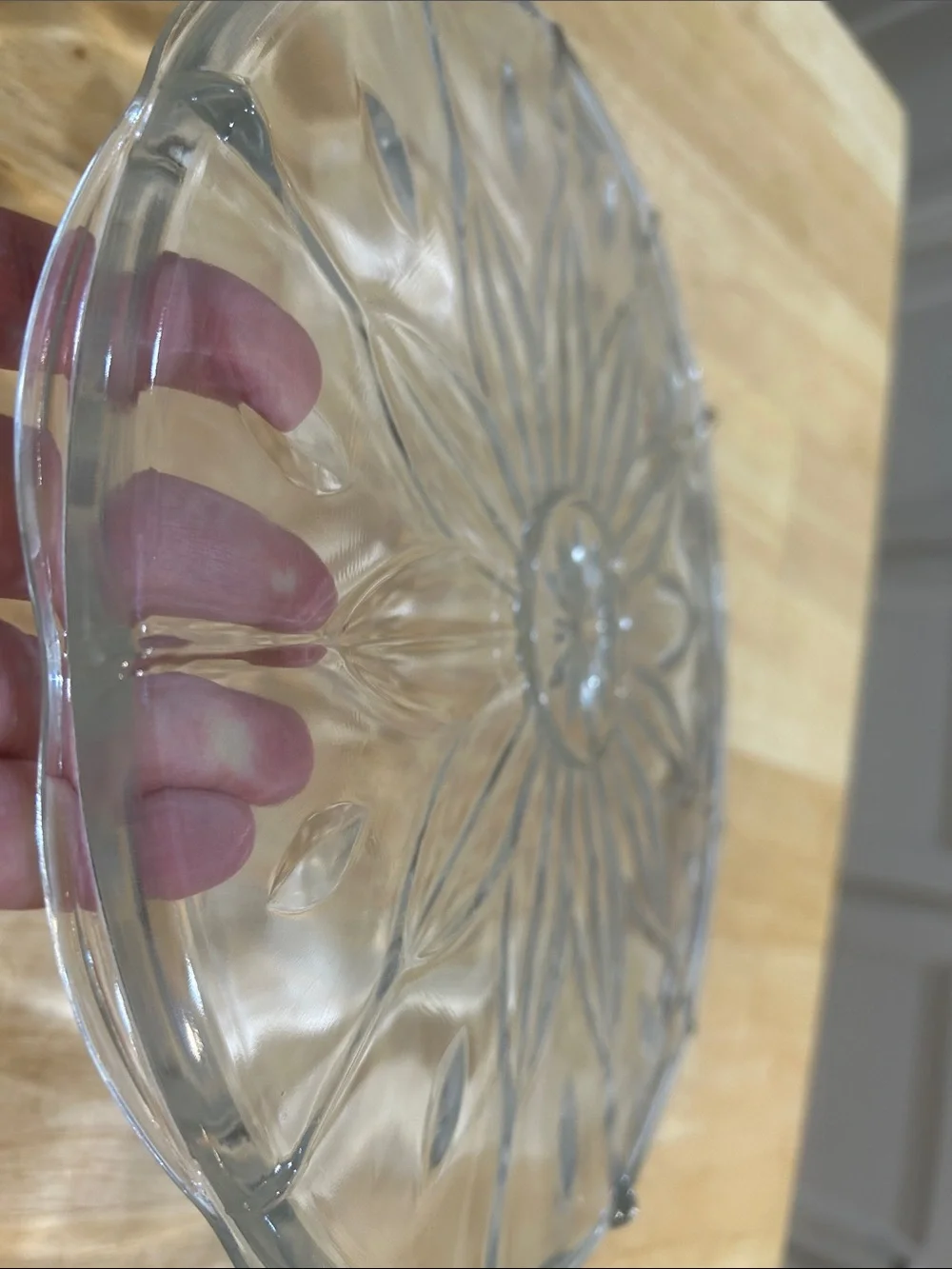 Clear Glass sculpture sides Decorative Serving Plate- diameter 11 inches